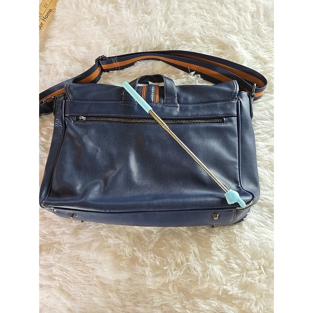 Robert Graham Blue-Tan 2-Striped Messenger Bag Used & Worn With Carry Strap $59‎